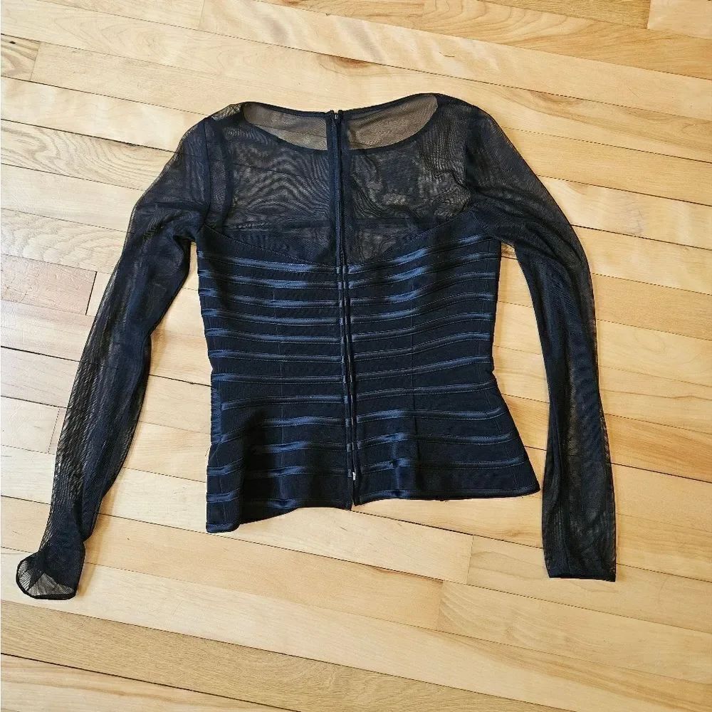 JS Collections Vintage 2000s Fishnet Blouse - Picture 6 of 9
